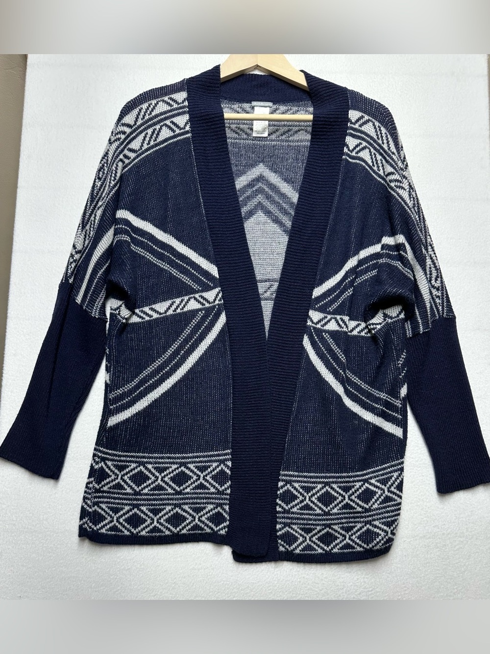Charlotte Russe Navy & White Geometric Dolman Sleeve Open Cardigan Large